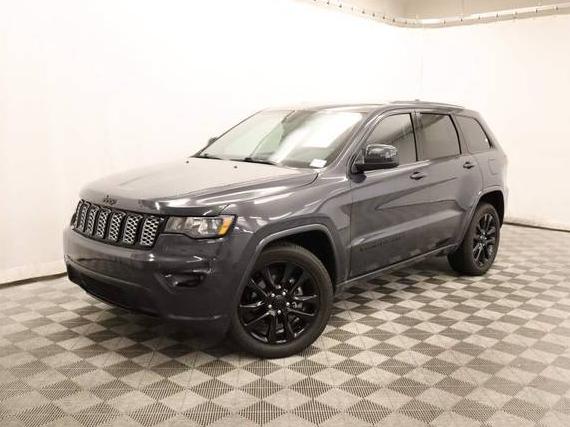 JEEP GRAND CHEROKEE 2018 1C4RJEAG5JC433715 image